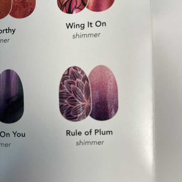 Color Street Fall Rule of Plum - Picture 4 of 4